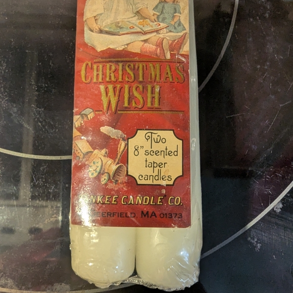 SEALED VINTAGE Yankee Candle Christmas Tapered Candlesticks - Picture 3 of 4